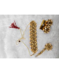 Golden Stone Nekless for wormen / girls