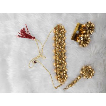 Golden Stone Nekless for wormen / girls